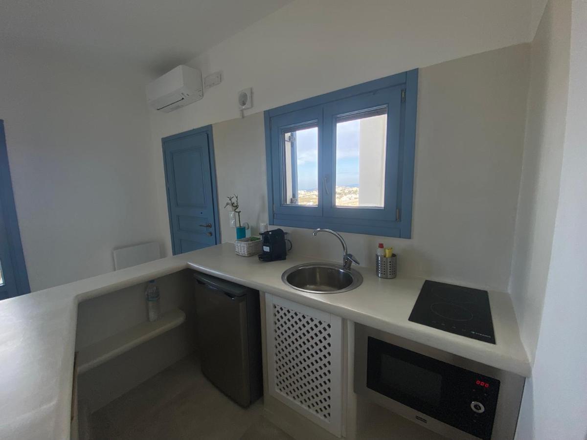 Ena Suites Santorini Pyrgos Kallistis ภายนอก รูปภาพ