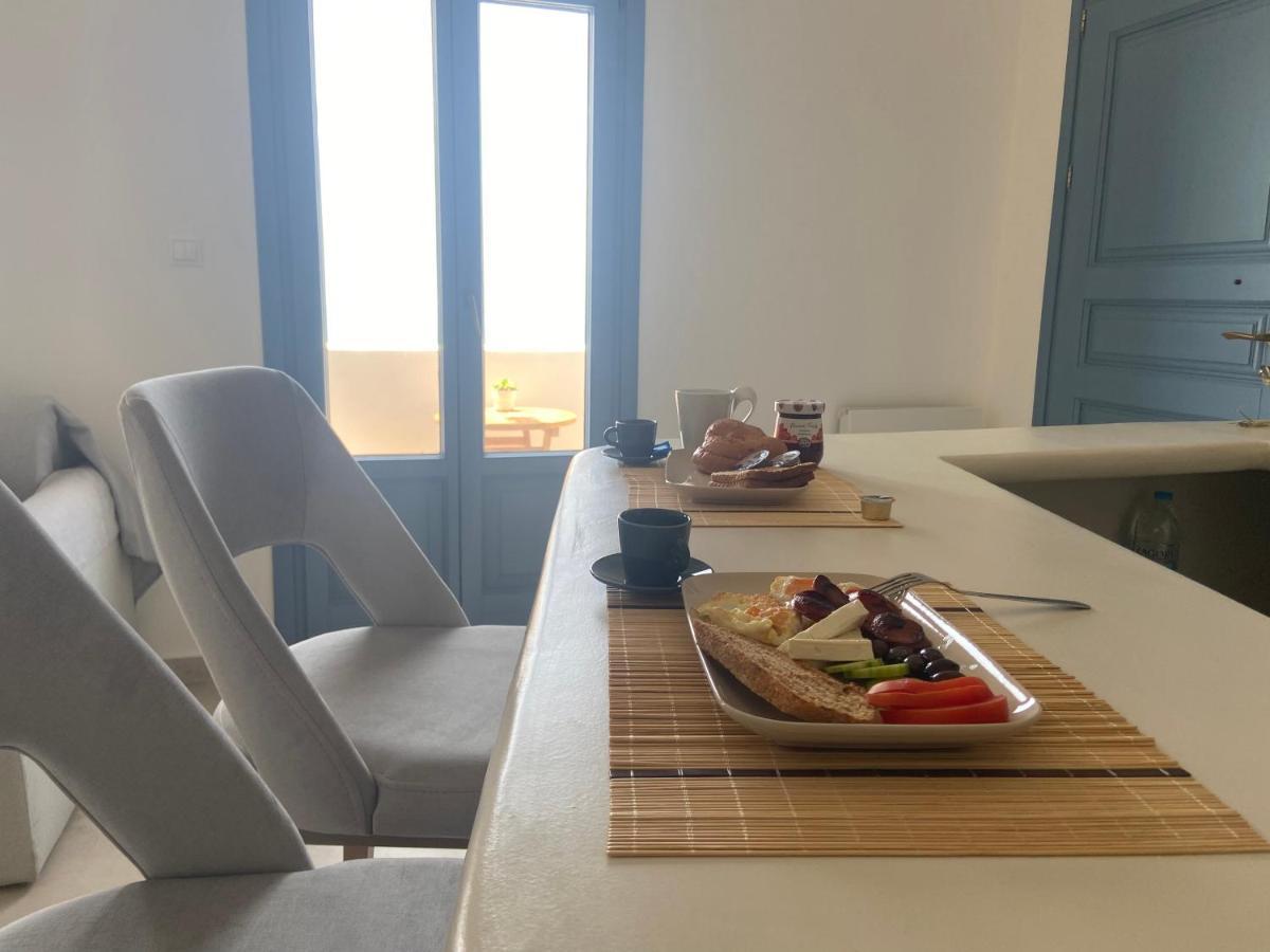 Ena Suites Santorini Pyrgos Kallistis ภายนอก รูปภาพ