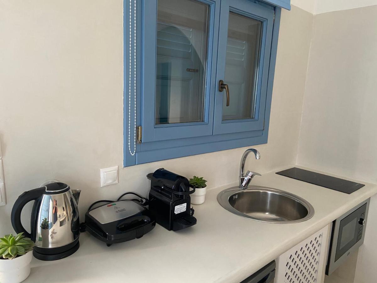Ena Suites Santorini Pyrgos Kallistis ภายนอก รูปภาพ